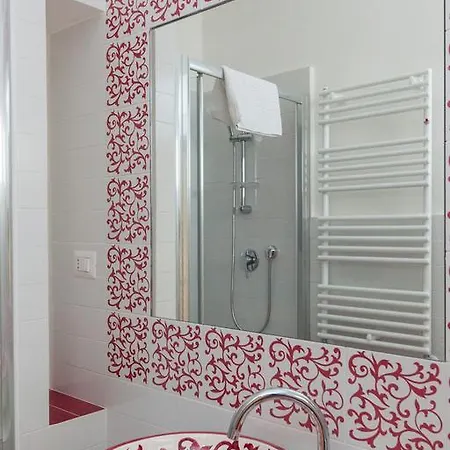 Apartment Tito Rom